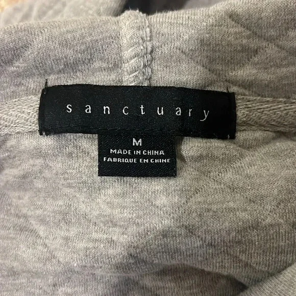 Sanctuary Quilted Sweatshirt - Size Medium - Picture 8 of 9
